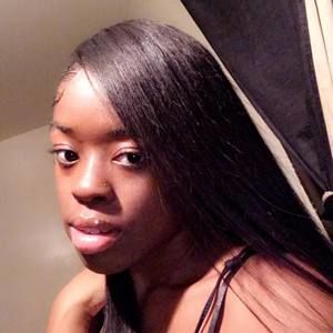 Meet your Posher, Cierra